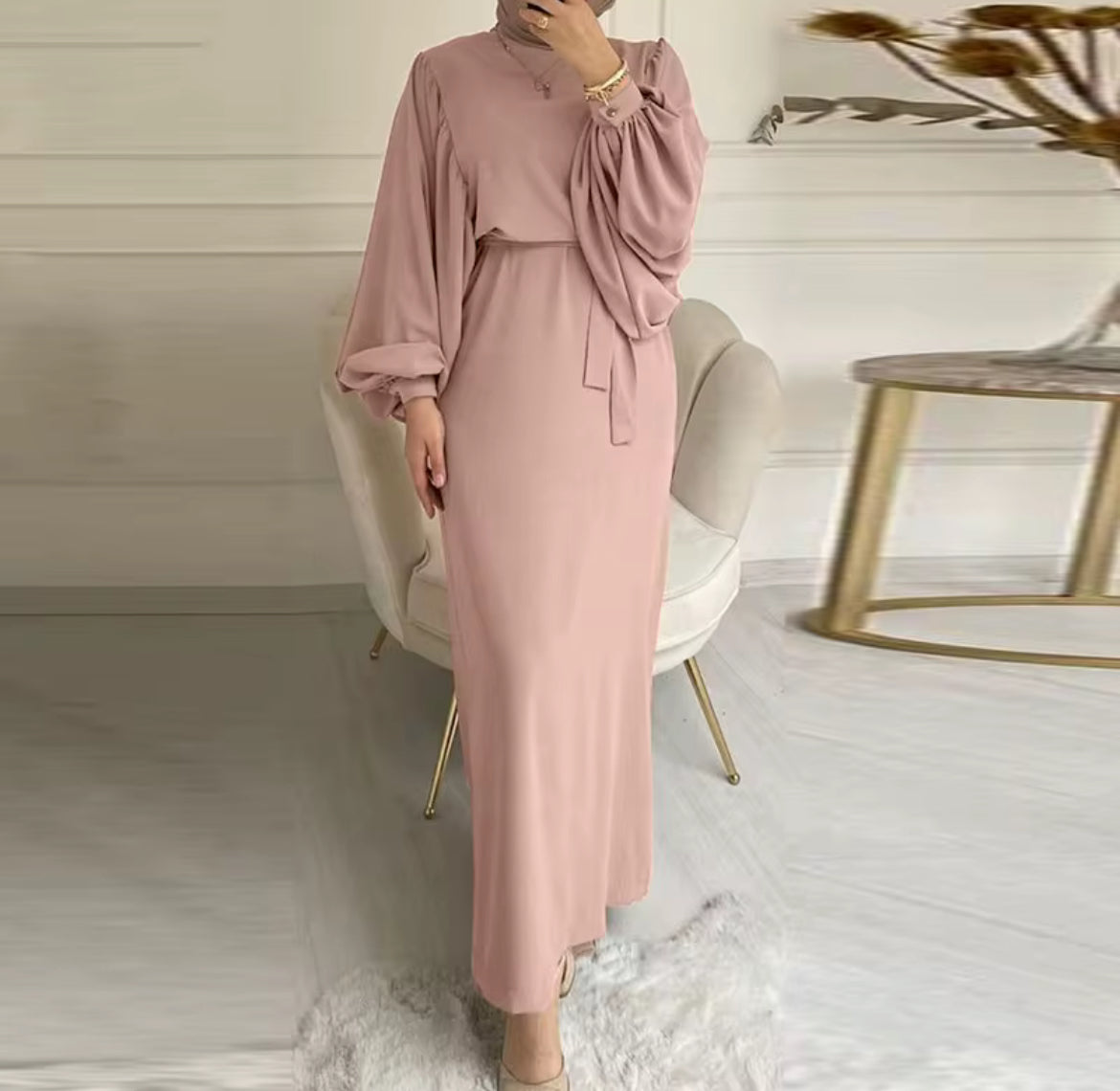 ABAYA CINTRÉ