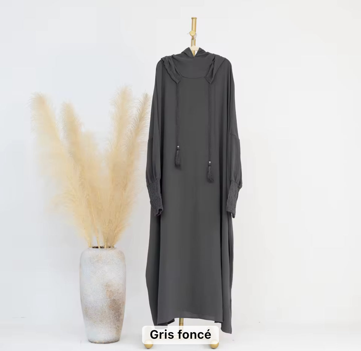 ✨ Robe de Prière Confortable avec Hijab Intégré ✨