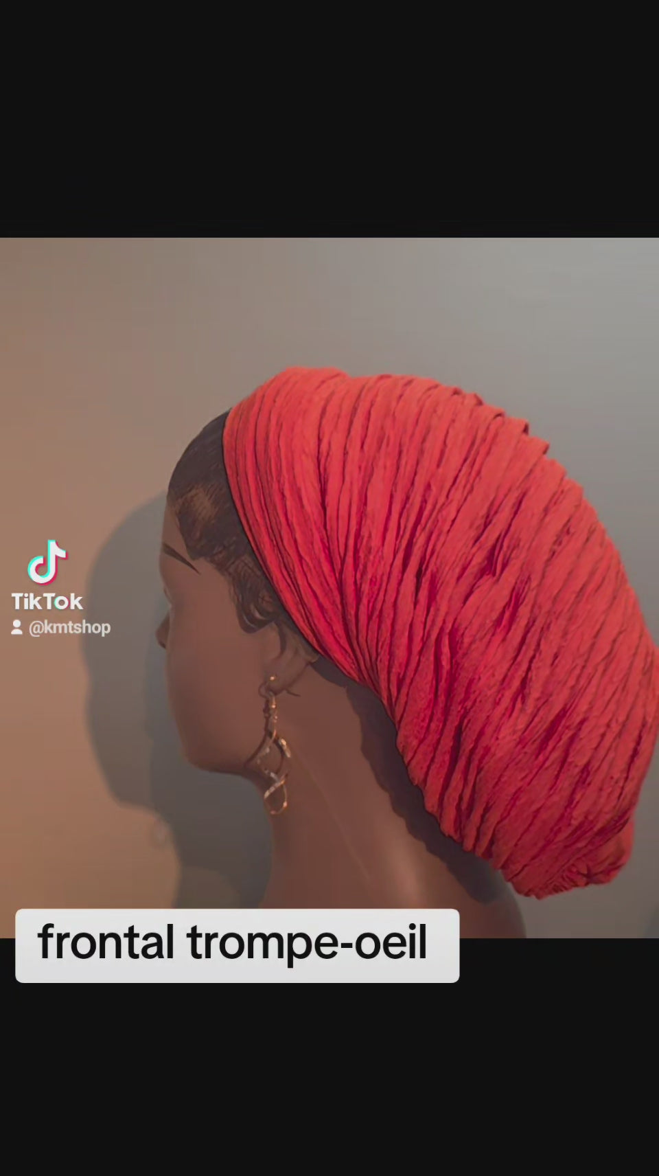 Chic trompe-l'oeil forehead