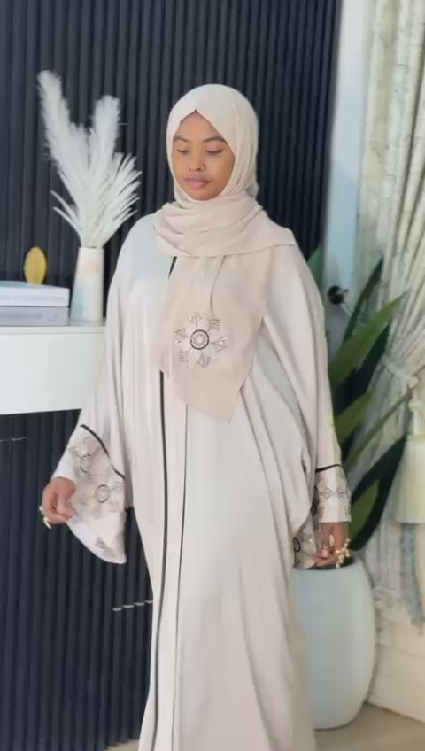 Abaya Royalty
