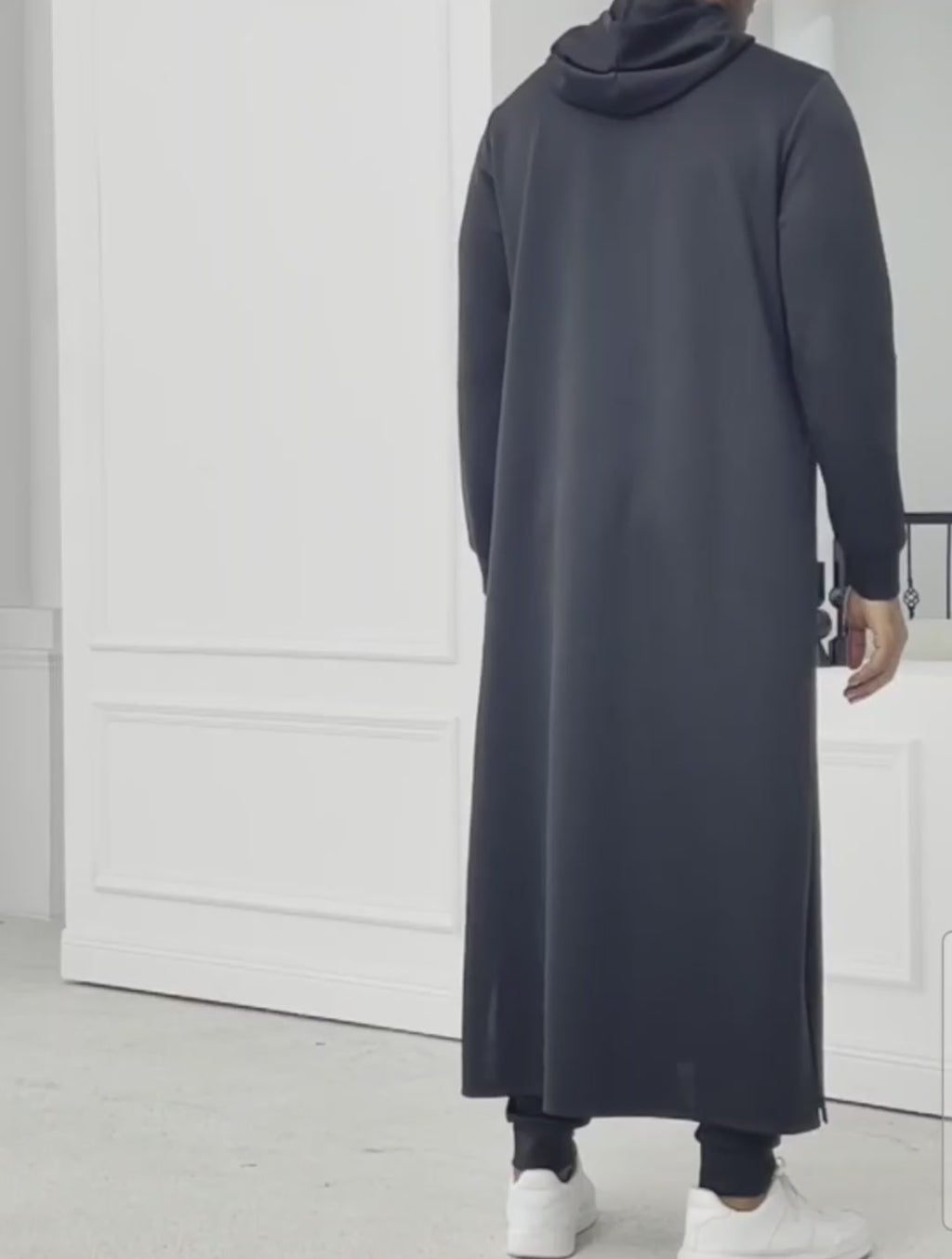 Qamis AKIM II