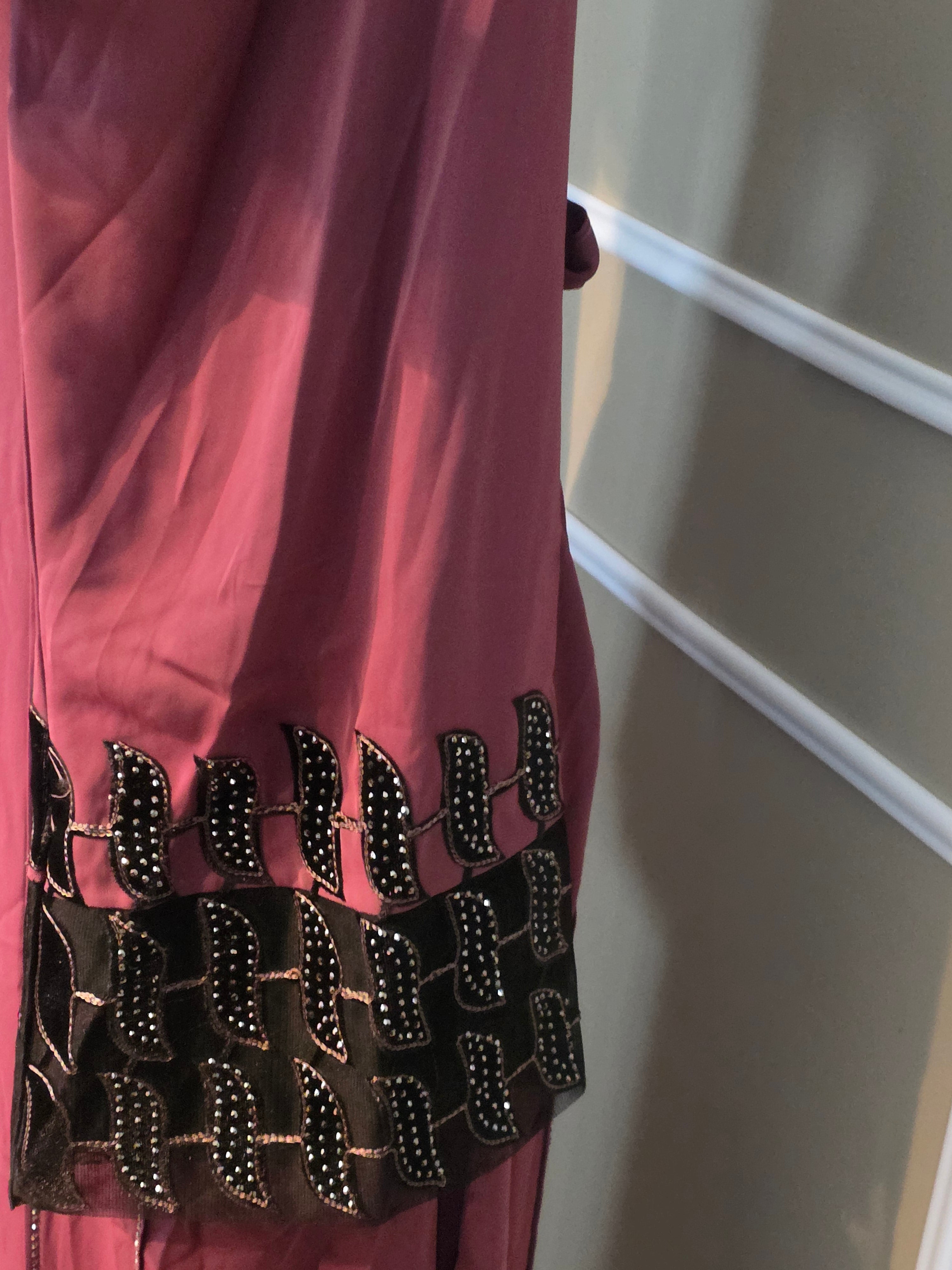 Abaya Élégance ruby