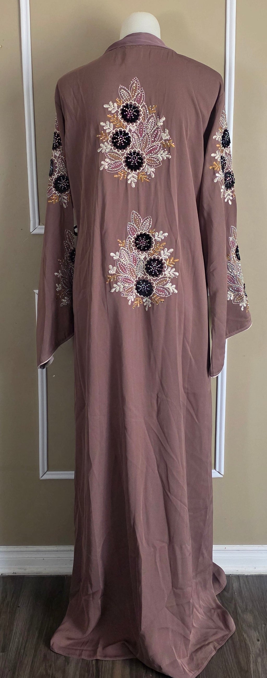 Abaya Flores rose
