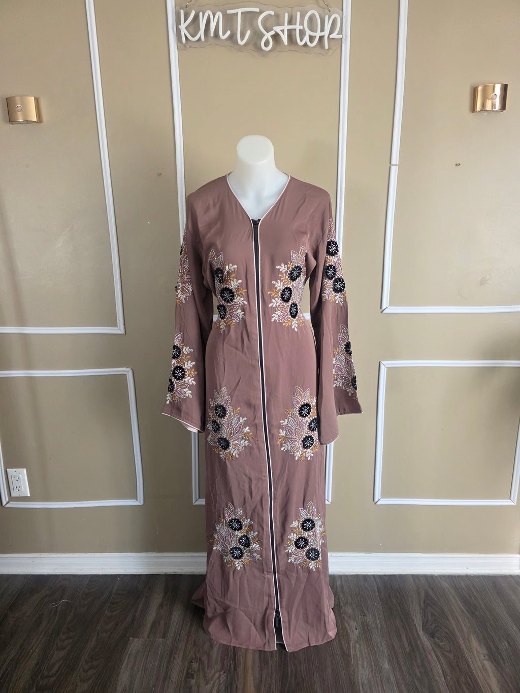 Abaya Flores rose